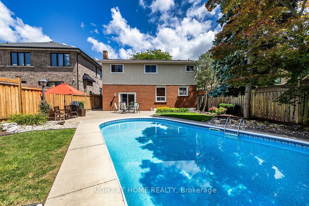 1770 Spruce Hill Road, Pickering, ON L1V 1S4