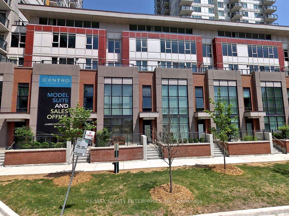 25 Town Centre Court 2907, Toronto, ON M1P 0B4 photo 2