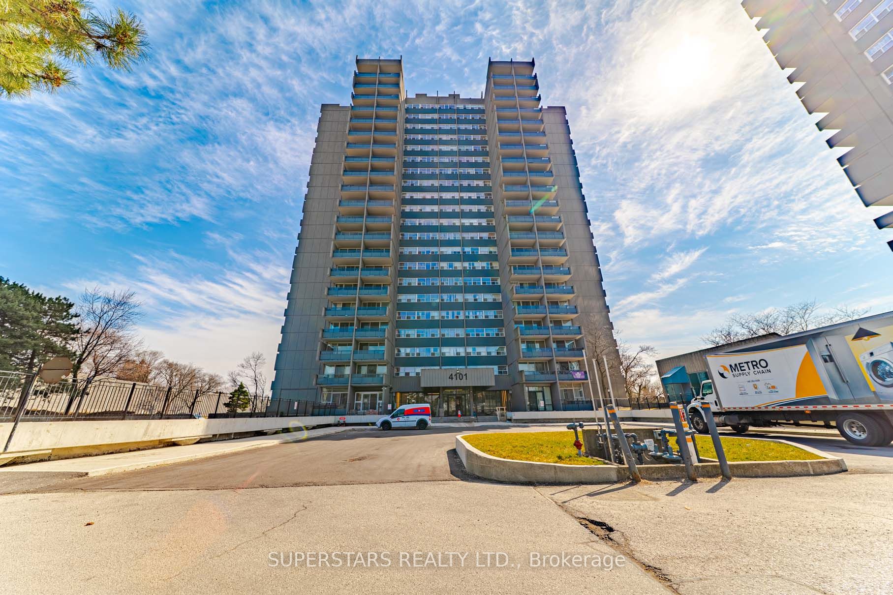 4101 Sheppard Avenue E 1006, Toronto, ON M1S 3H3