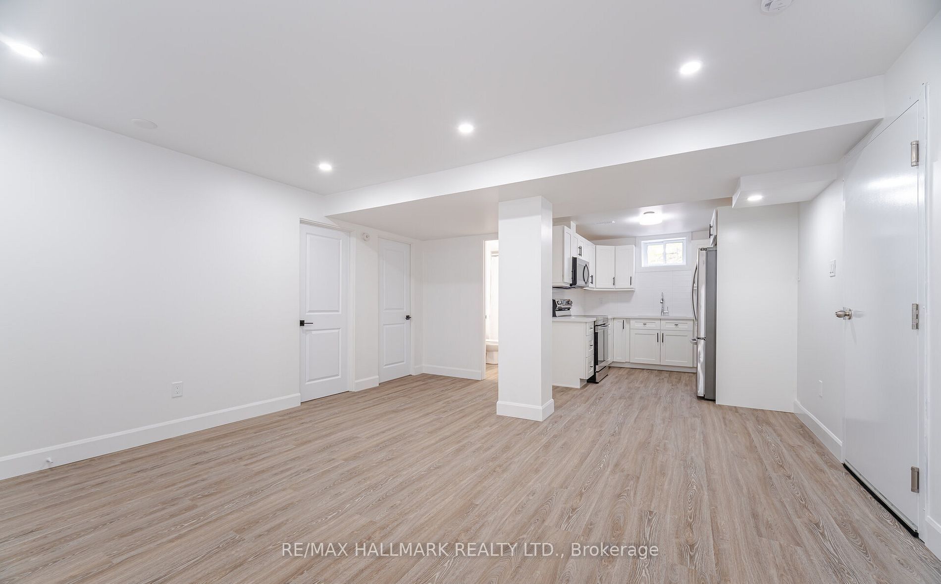 283 PORTER - LOWER LEVEL Street, Oshawa, ON L1J 1N3 photo 5