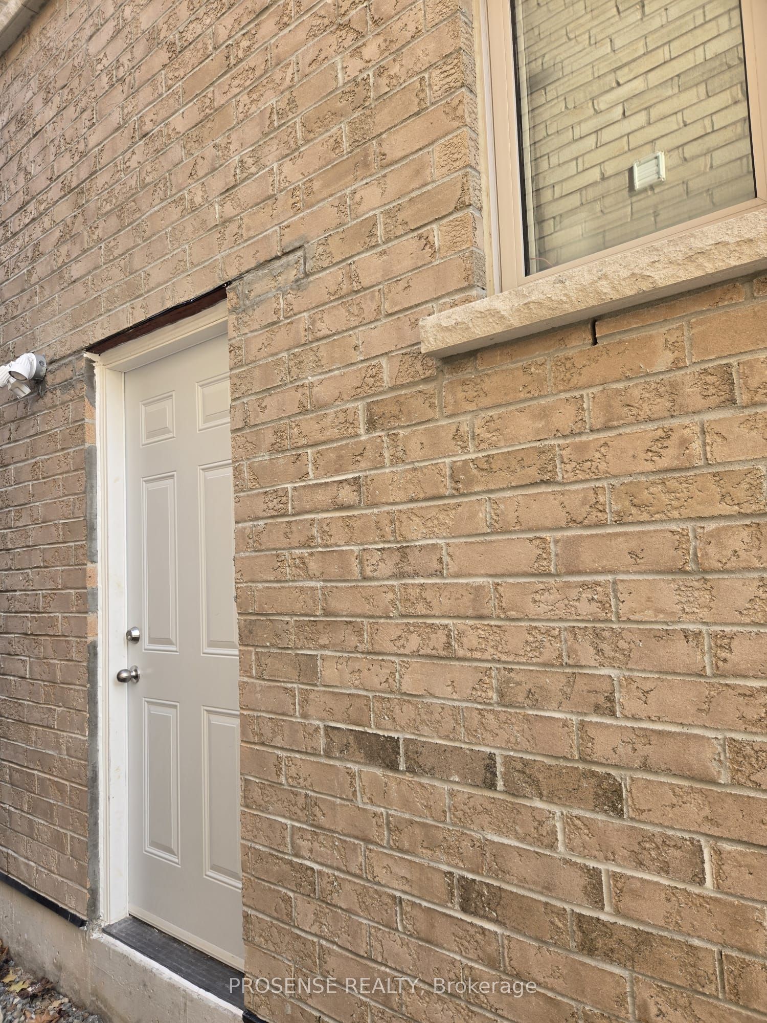 155 Nearna Drive, Oshawa, ON L1H 7K4 photo 3