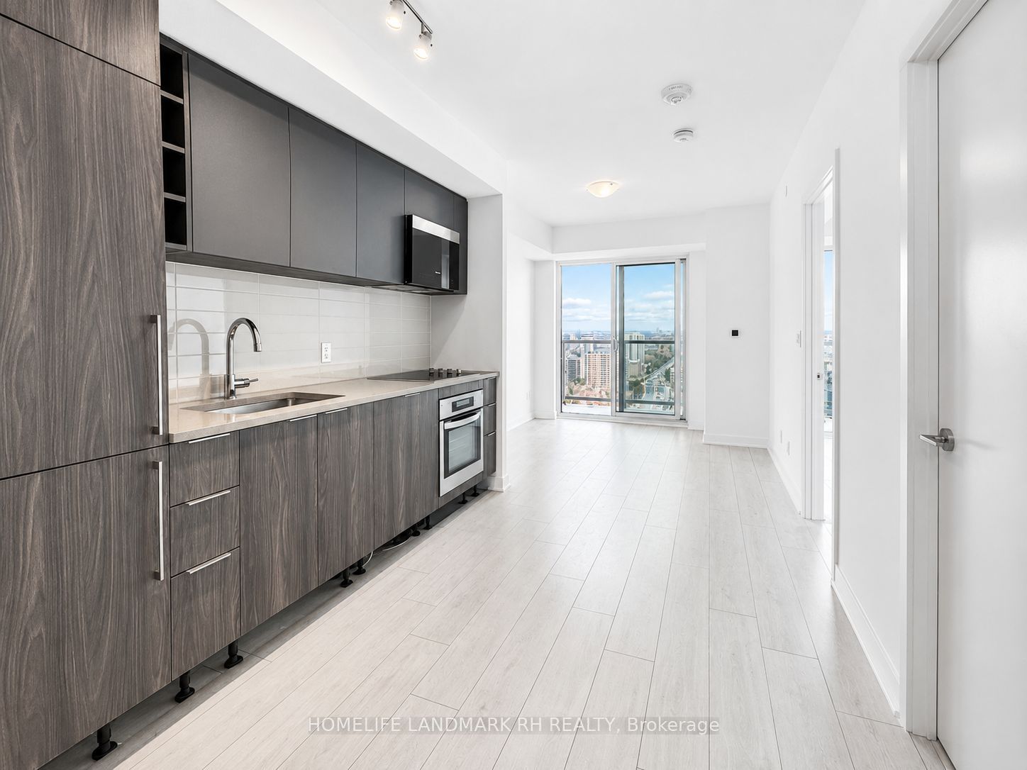 2031 Kennedy Road 3019, Toronto, ON M1T 0B8 photo 3