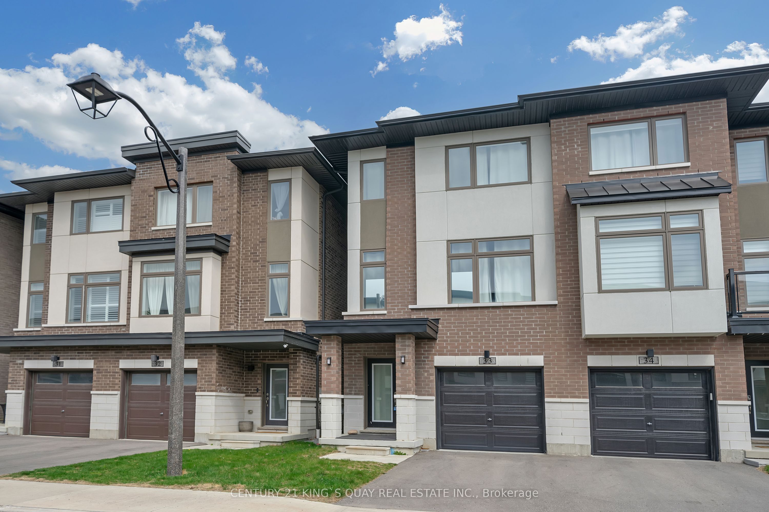 250 Finch Avenue 33, Pickering, ON L1V 0G6 photo 3