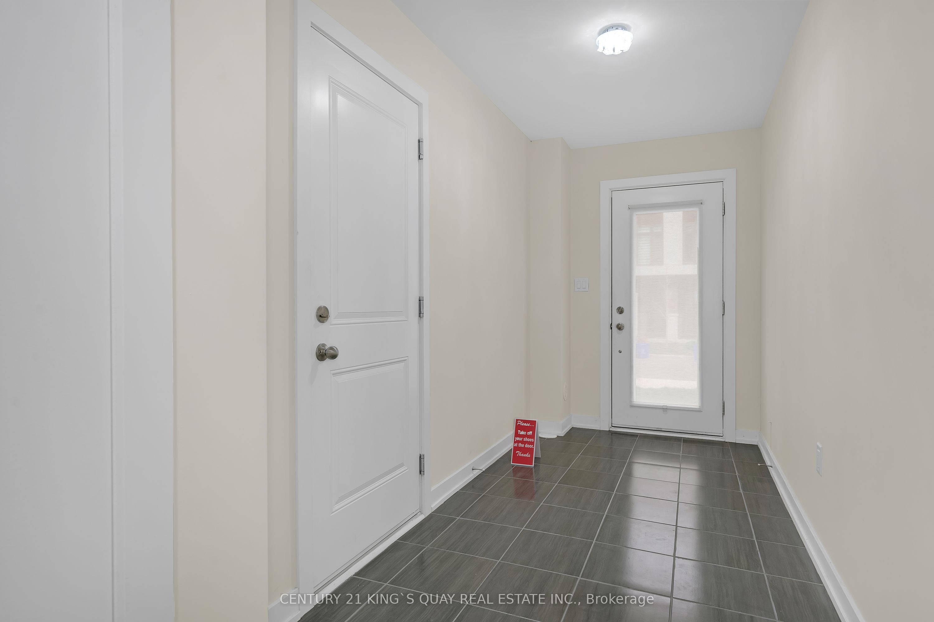 250 Finch Avenue 33, Pickering, ON L1V 0G6 photo 4