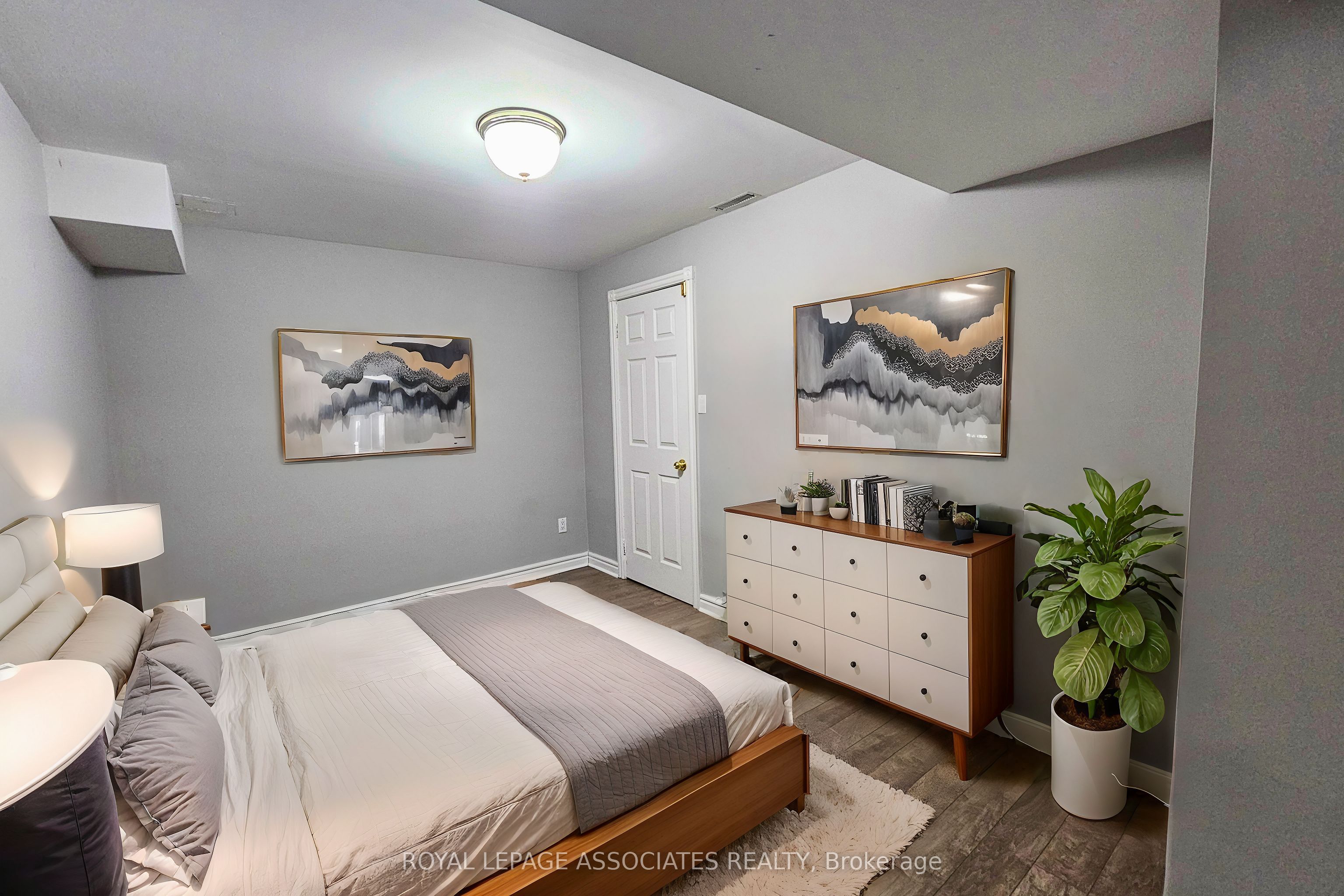 2377 Salem Road BSMT, Ajax, ON L1Z 1X4 photo 4