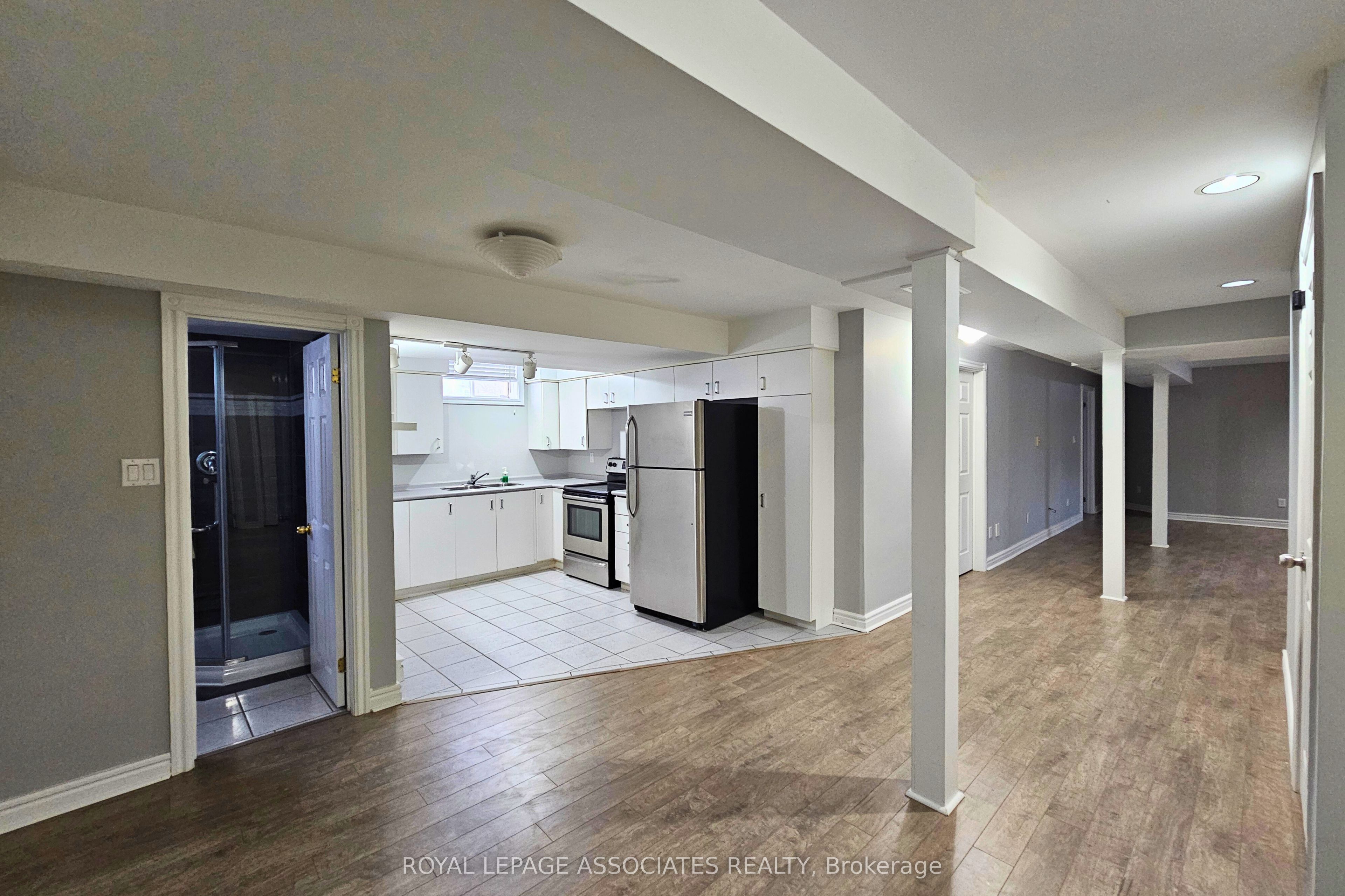 2377 Salem Road BSMT, Ajax, ON L1Z 1X4 photo 5