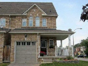 38 Gateway Court, Whitby, ON L1R 3M9 photo 4