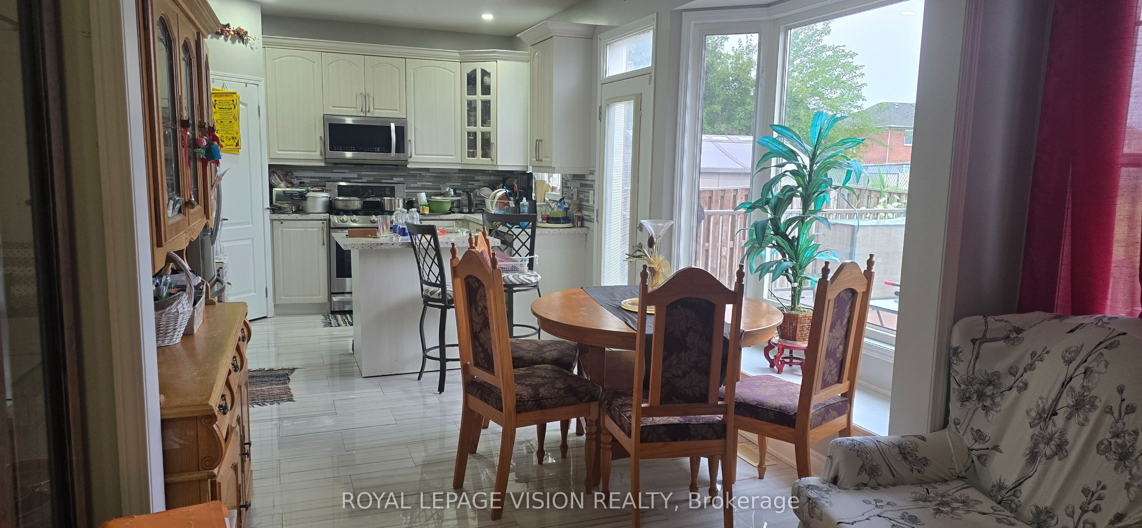 13 Antelope Drive, Toronto, ON M1B 6K5 photo 5