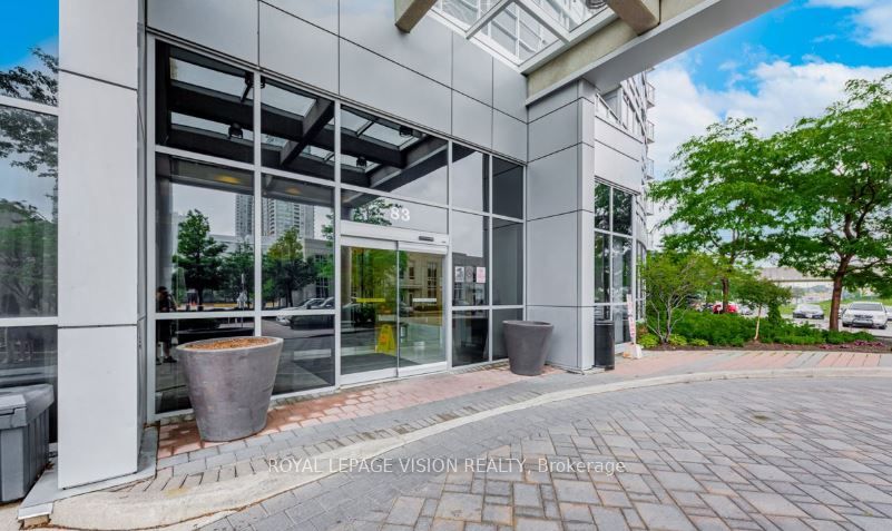 83 Borough Drive 1410, Toronto, ON M1P 5E4 photo 5