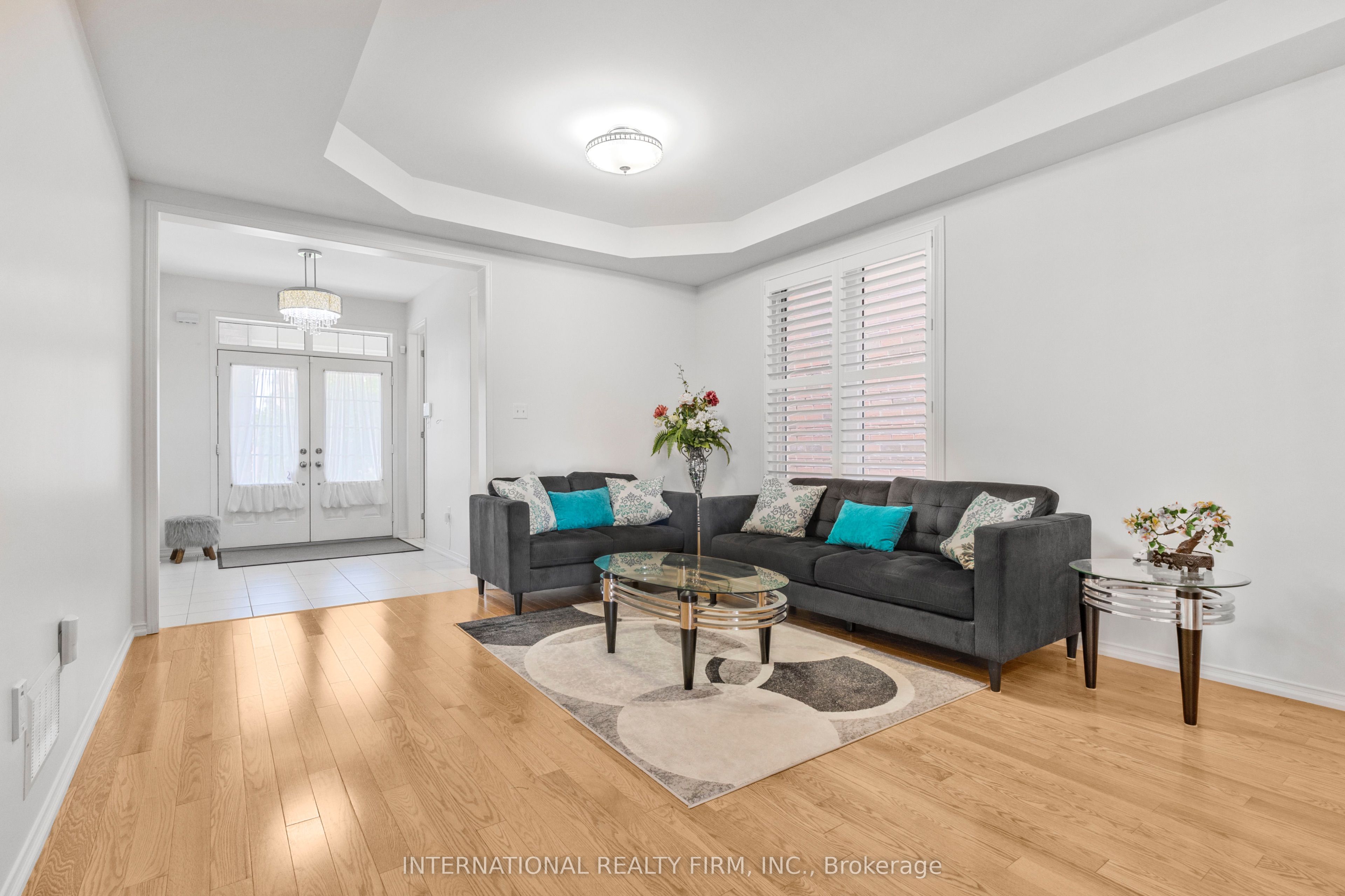 2537 Snow Knight Drive, Oshawa, ON L1L 0K2 photo 3