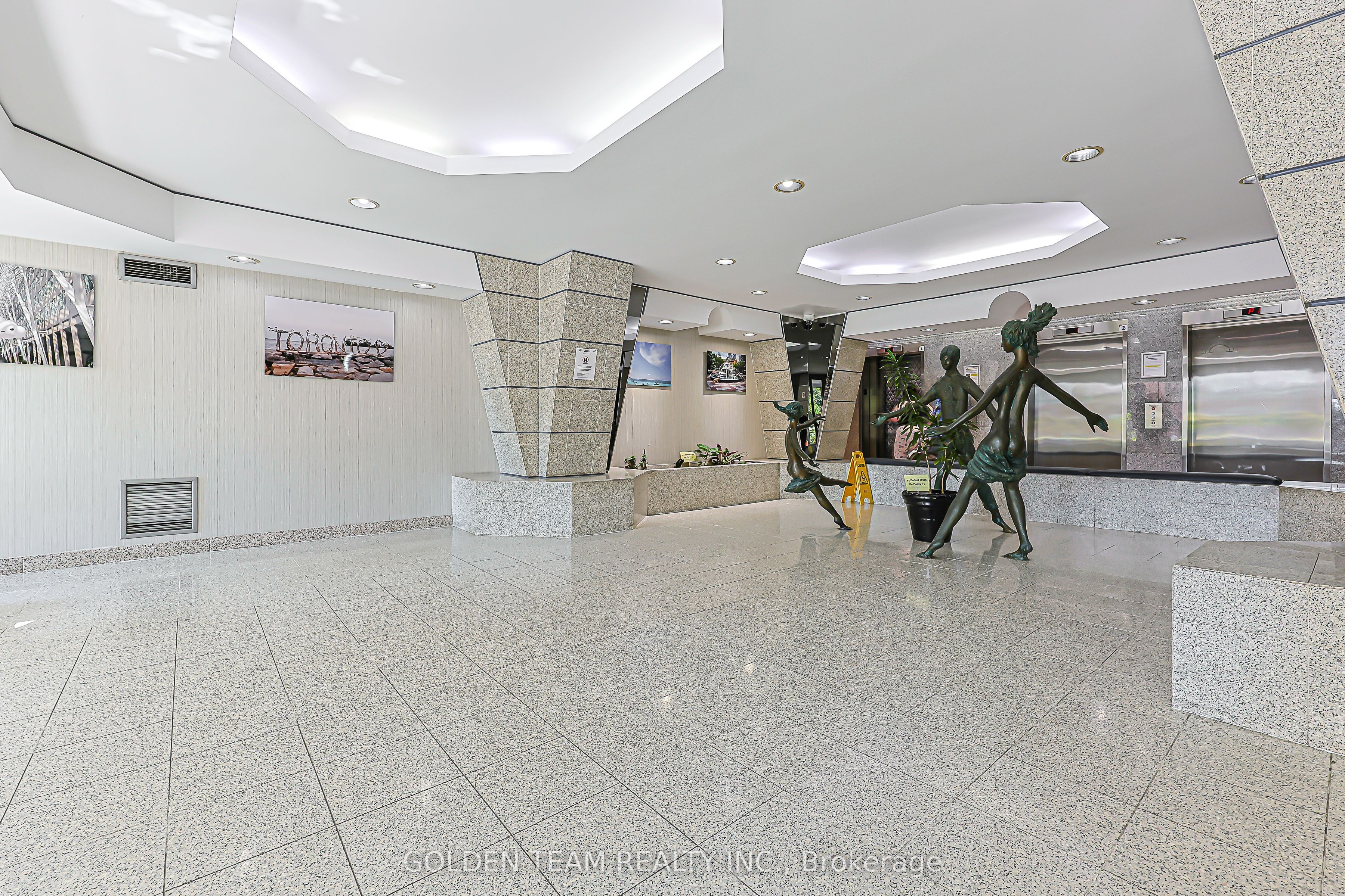 2460 Eglinton Avenue E 1606, Toronto, ON M1K 5J7 photo 4