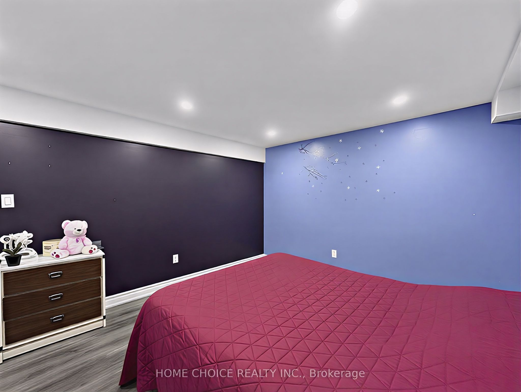 38 Robbinstone Drive, Toronto, ON M1B 2E6 photo 3