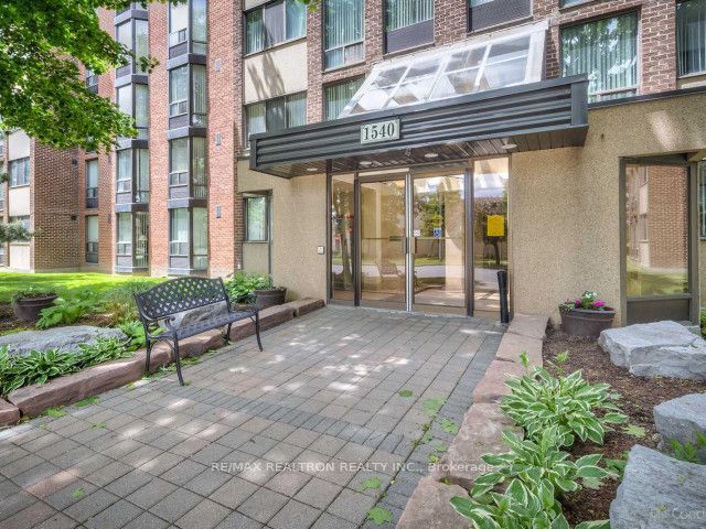 1540 Pickering Parkway 405, Pickering, ON L1V 3V6
