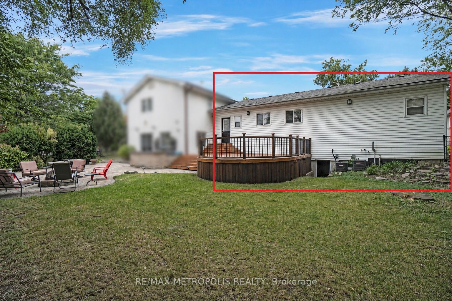 1872 Appleview Road Main, Pickering, ON L1V 1T8 photo 3