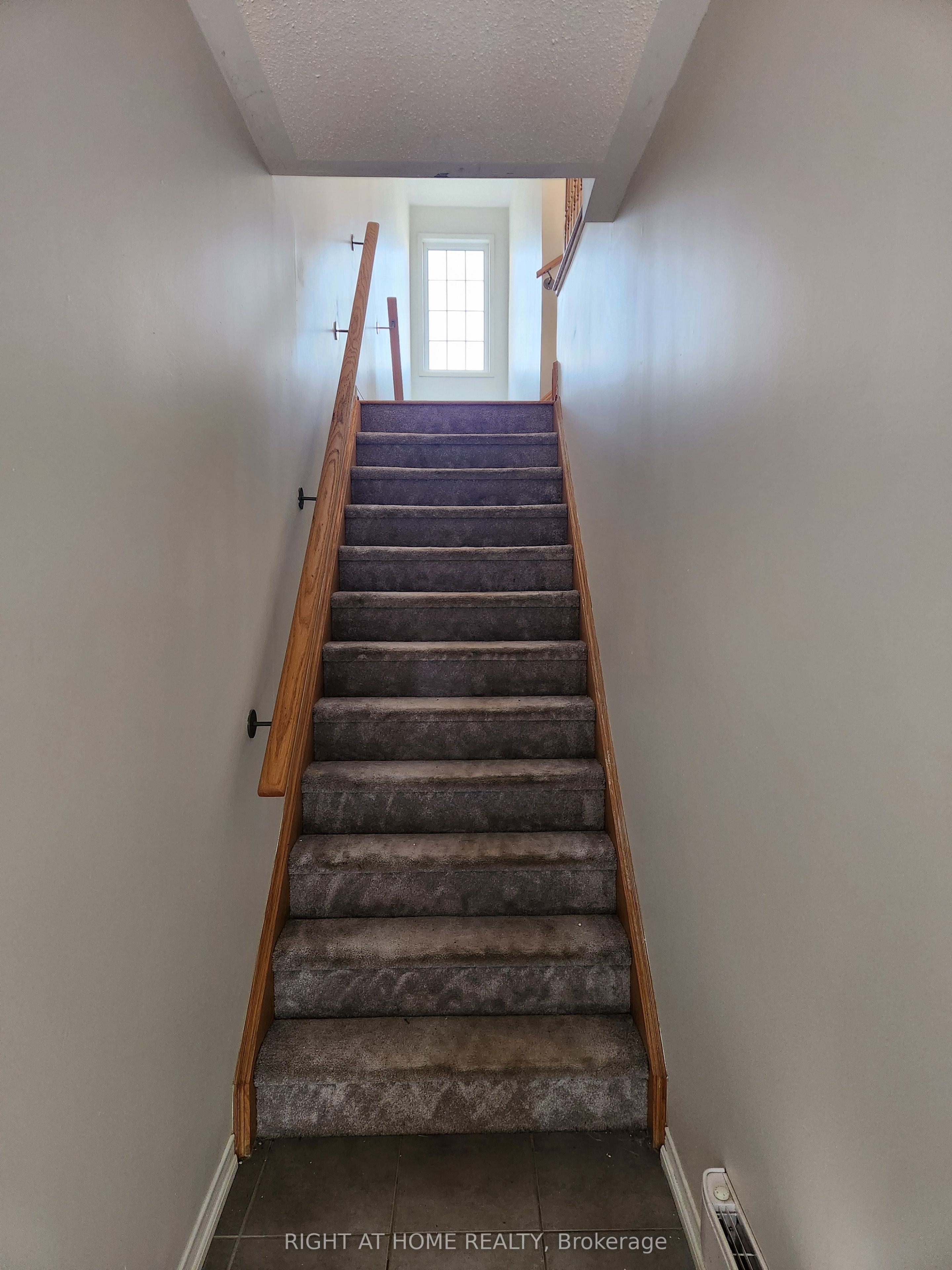 2564 Bromus Path, Oshawa, ON L1L 0K7 photo 2