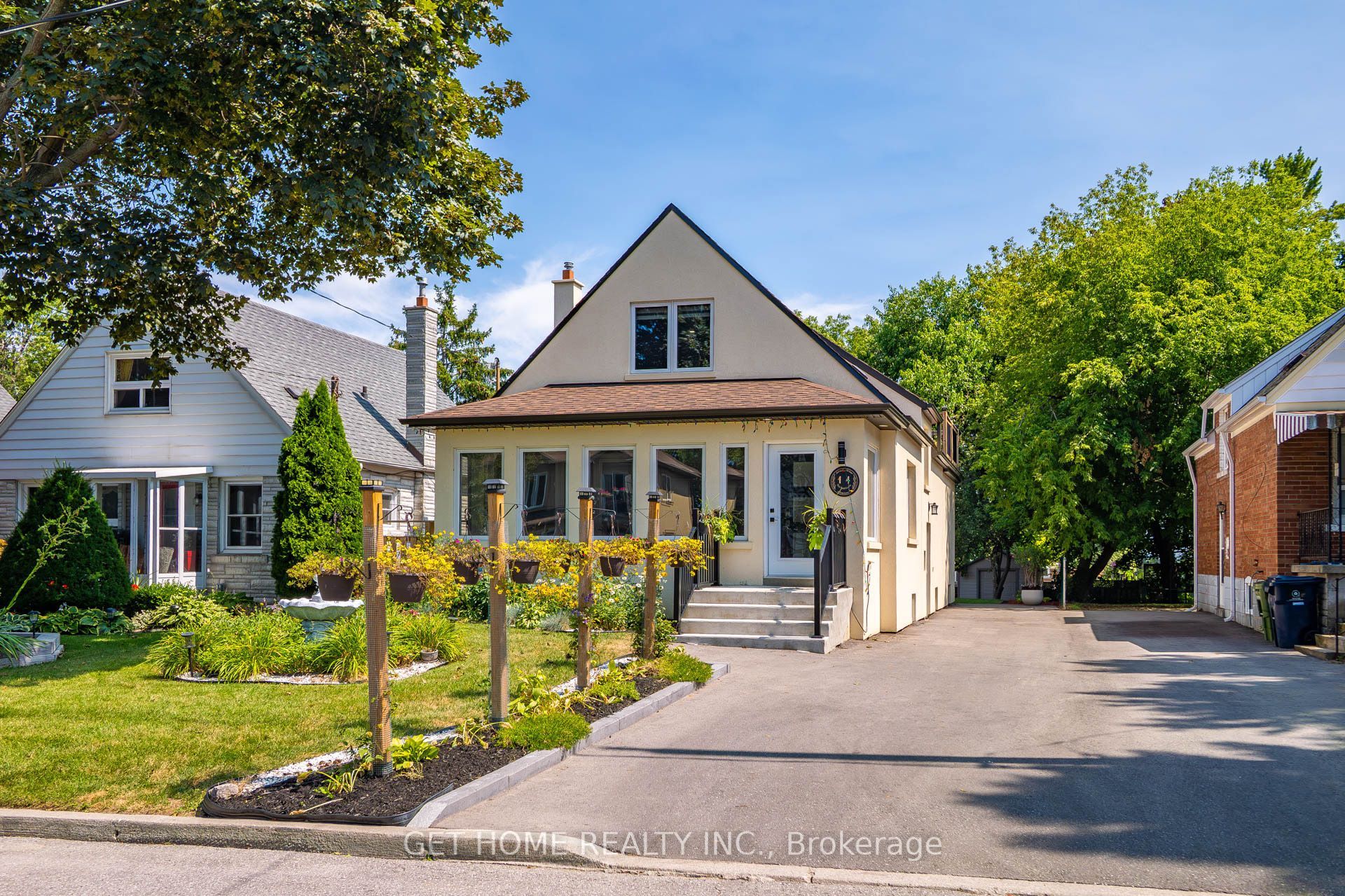 11 Twin Pauls Crescent, Toronto, ON M1R 3Z6 photo 3