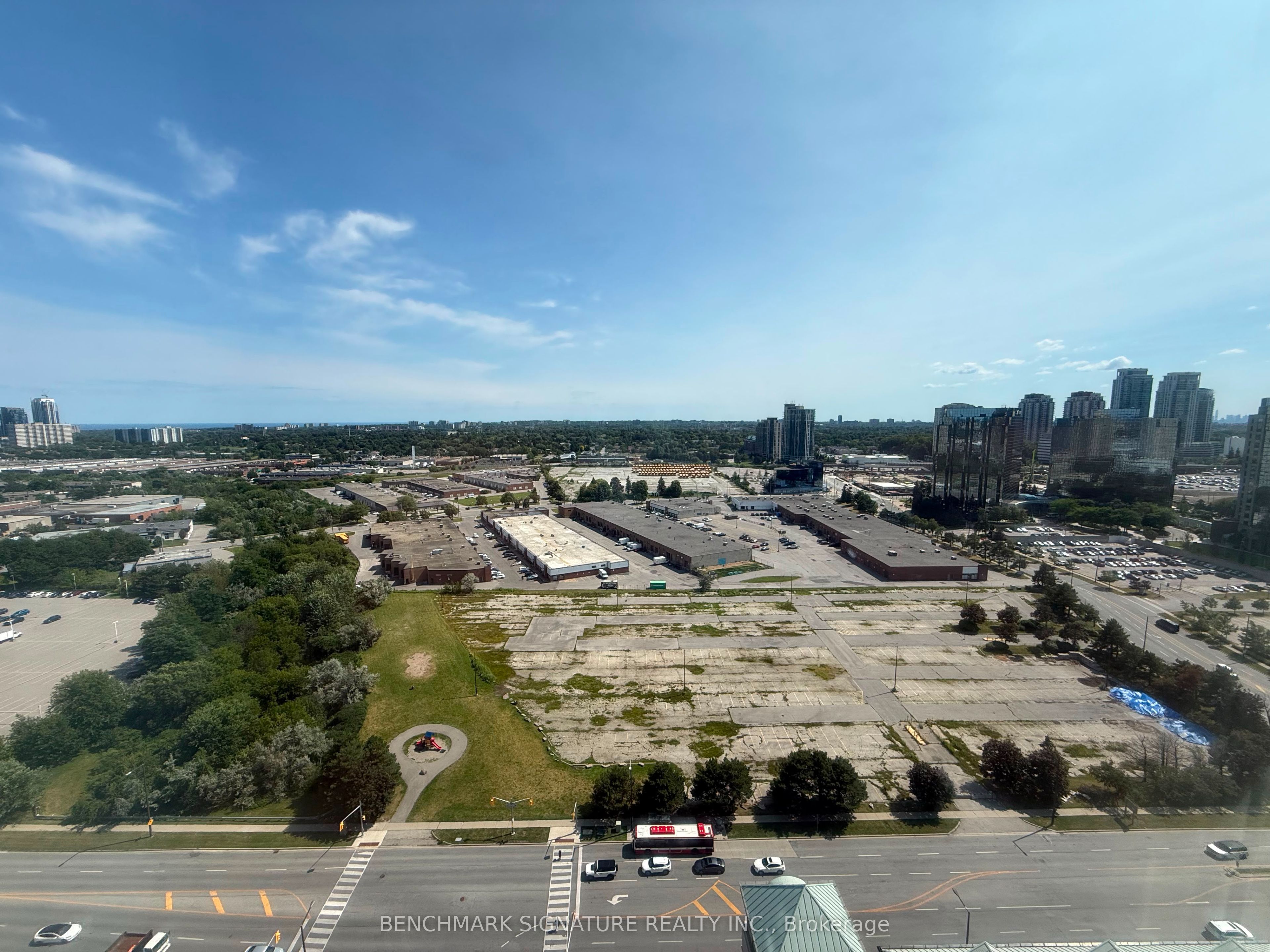 88 Corporate Drive 2405, Toronto, ON M1H 3G6 photo 2