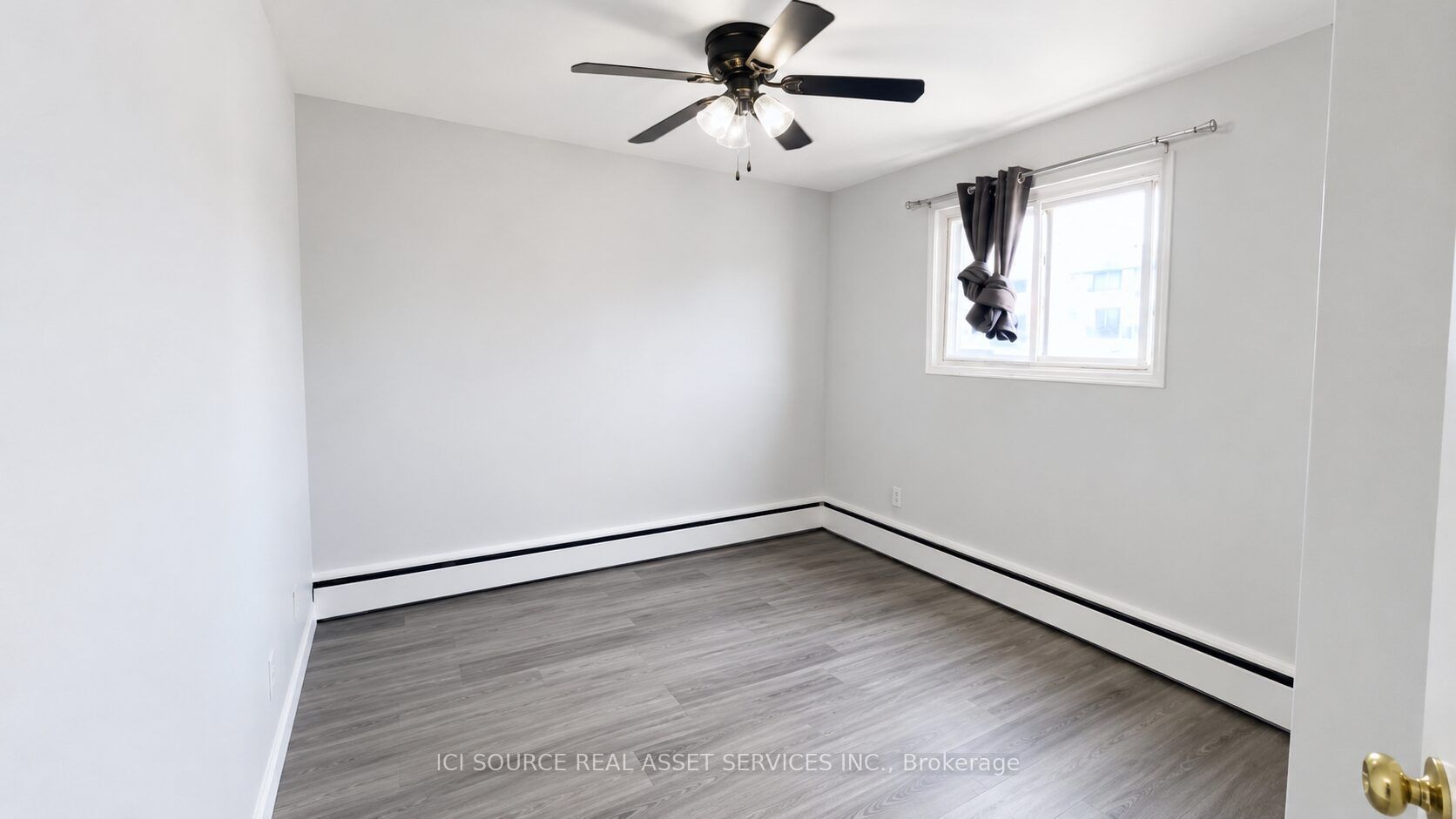 333 Gibb Street 16, Oshawa, ON L1J 1Z1 photo 5