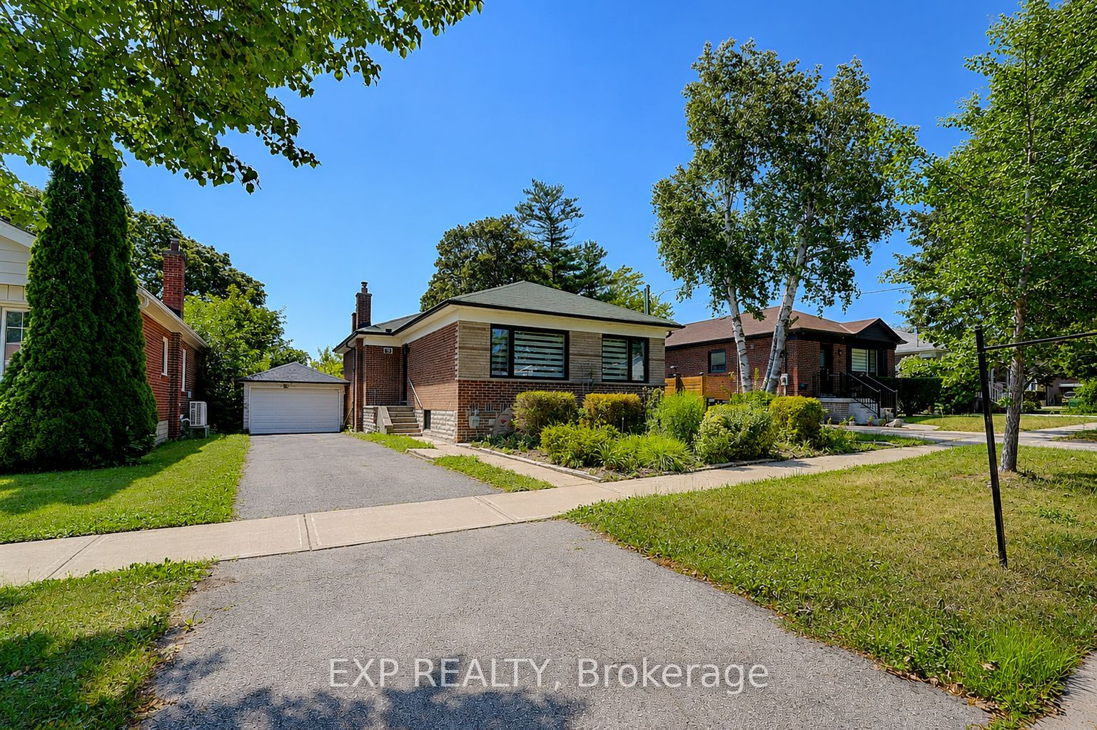 36 Vauxhall Drive Bsmt, Toronto, ON M1P 1P7 photo 2