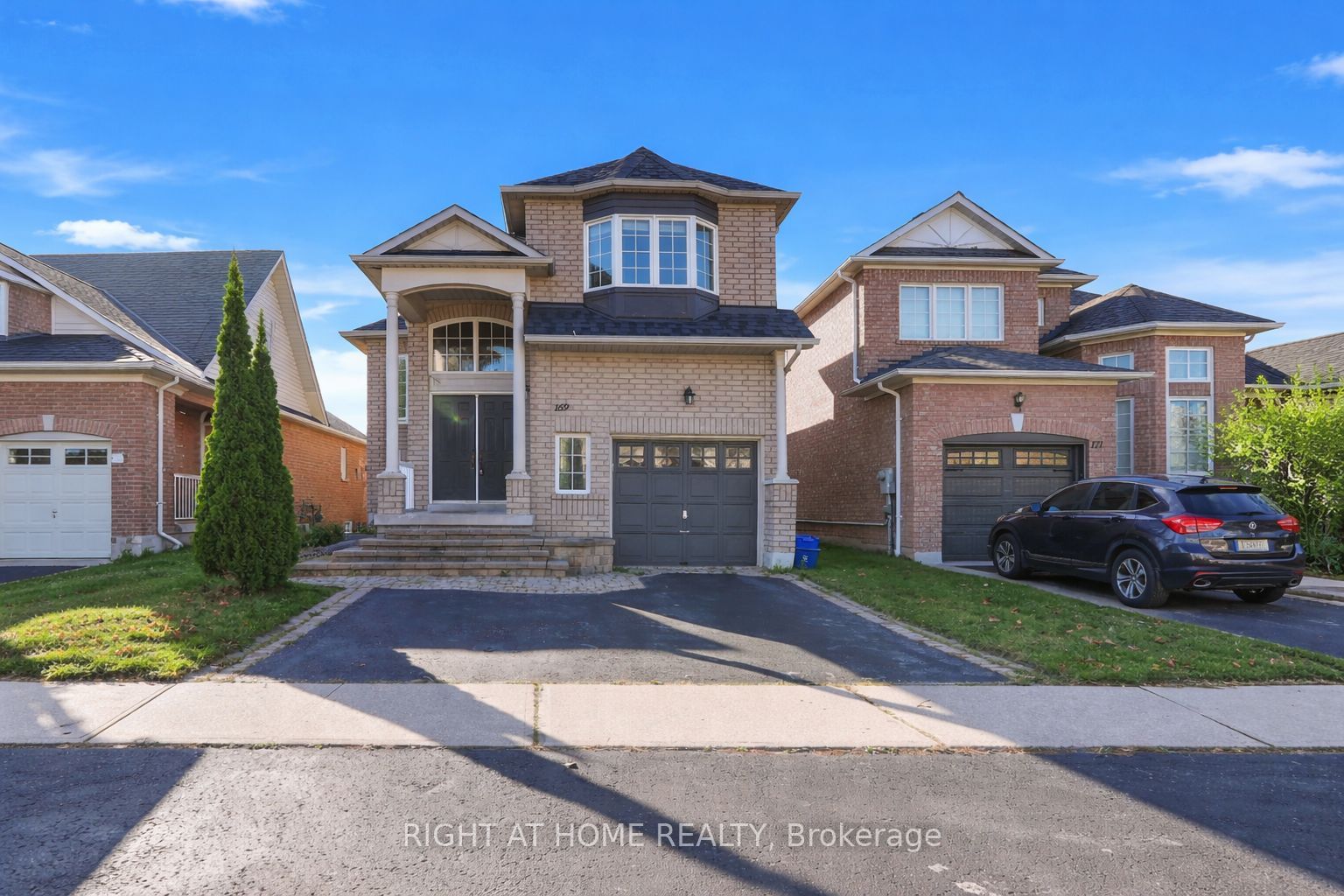 169 Dooley Crescent, Ajax, ON L1T 4J7