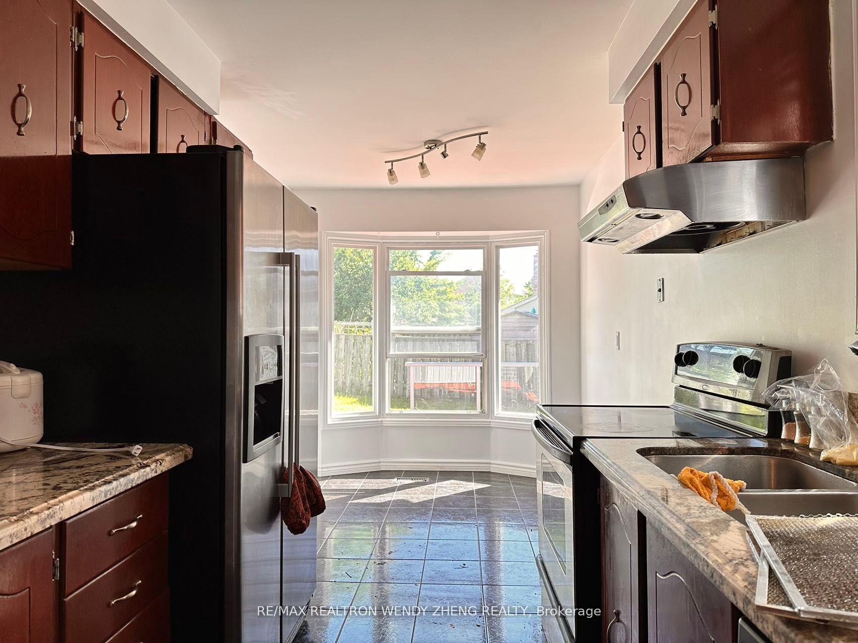 400 Huntsmill Boulevard, Toronto, ON M1W 3R5 photo 4