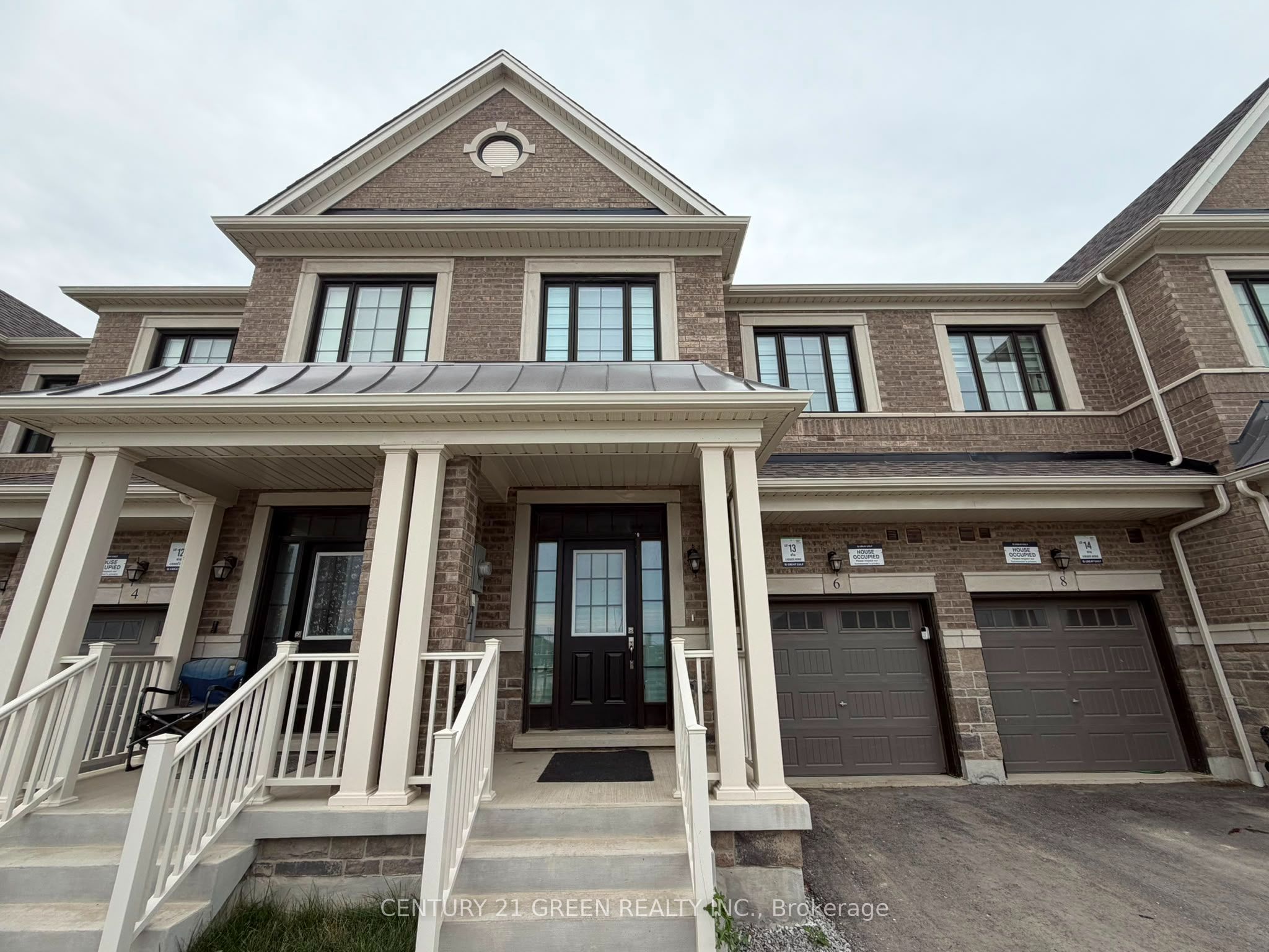 6 Reigate Avenue, Whitby, ON L1P 0R1