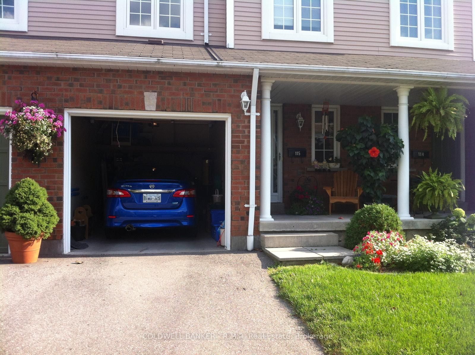 10 Bassett Boulevard 115, Whitby, ON L1N 9C6 photo 2