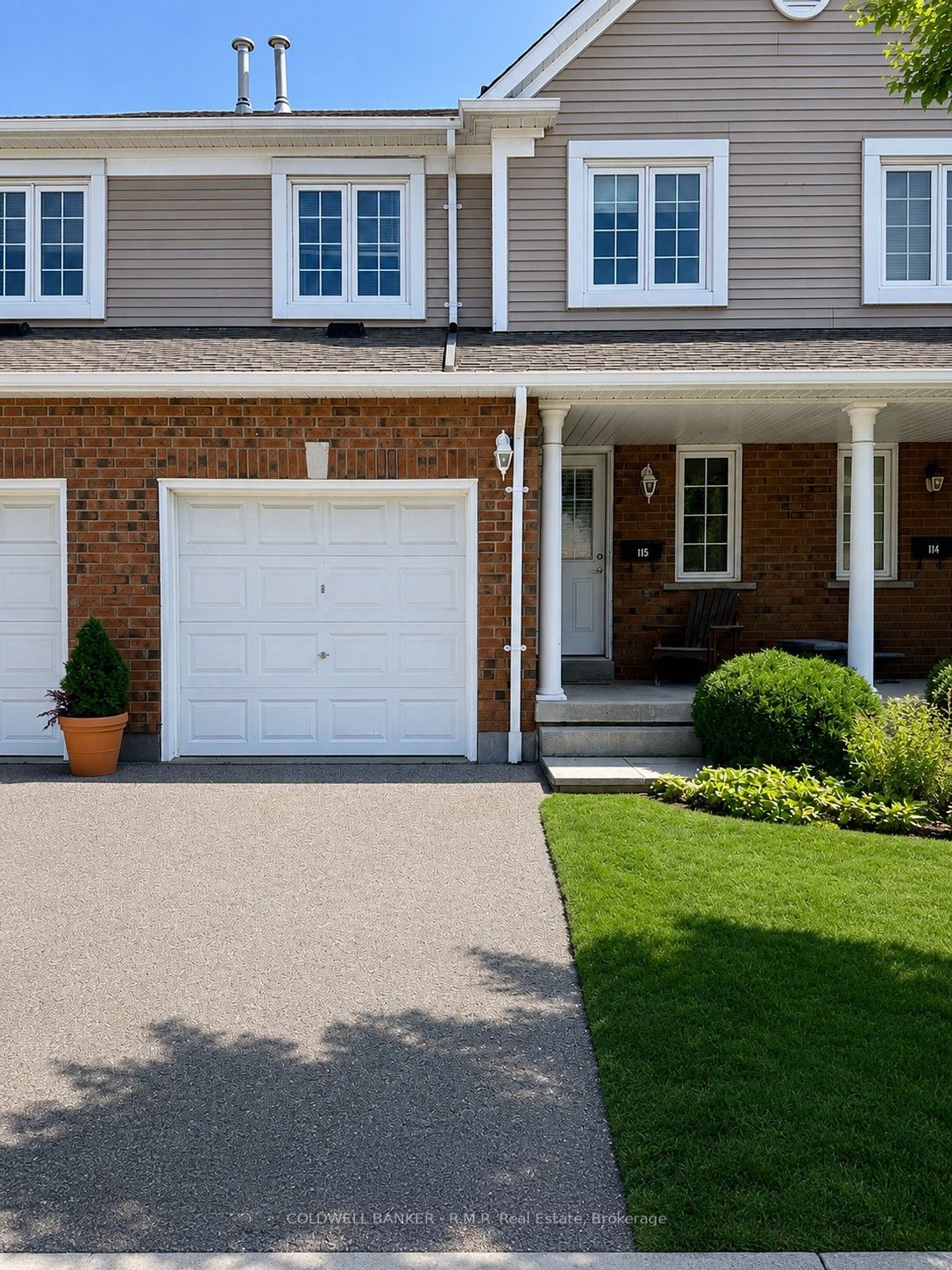 10 Bassett Boulevard 115, Whitby, ON L1N 9C6 photo 3
