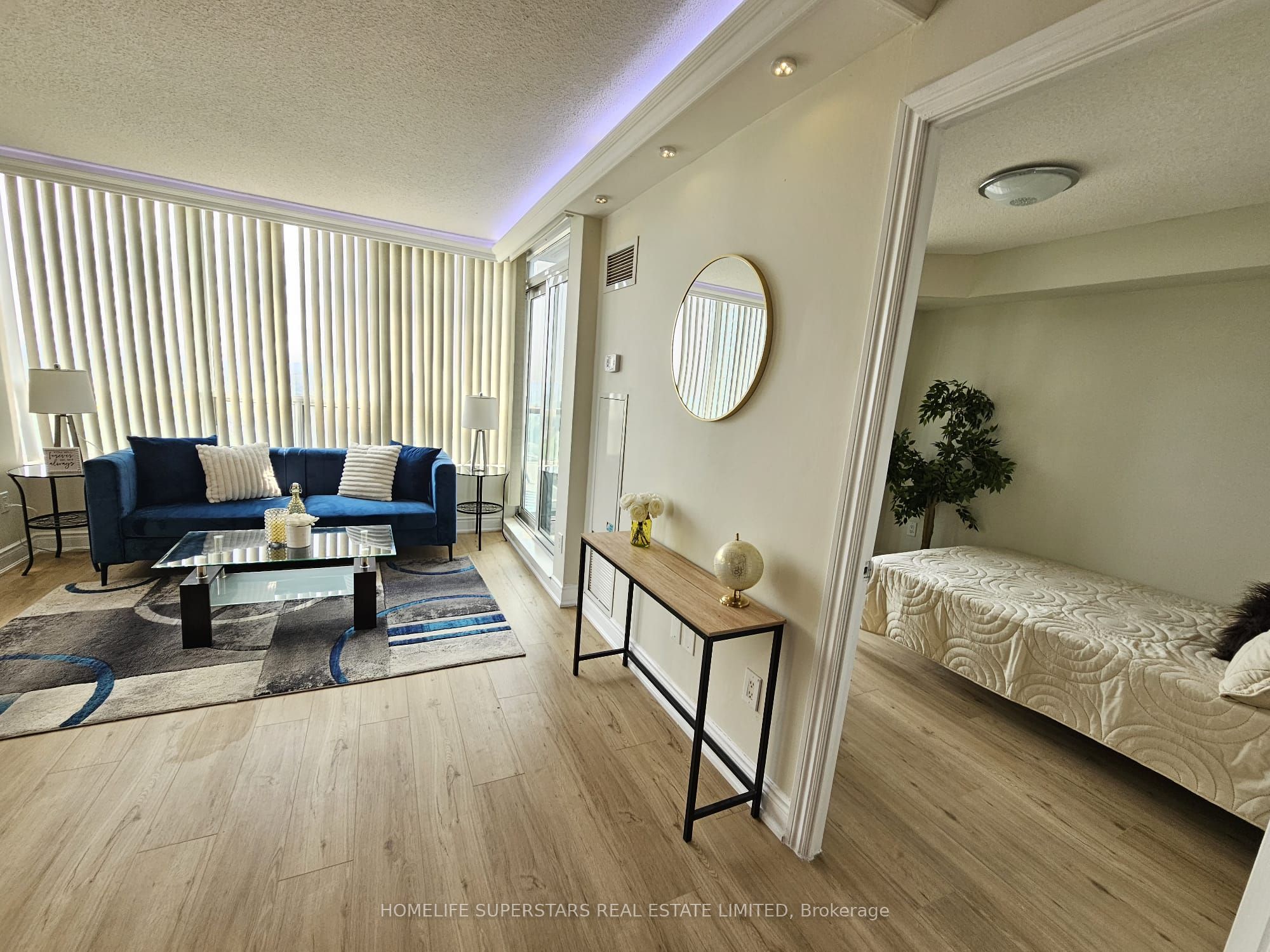 60 Brian Harrison Way 2109, Toronto, ON M1P 5J5 photo 4