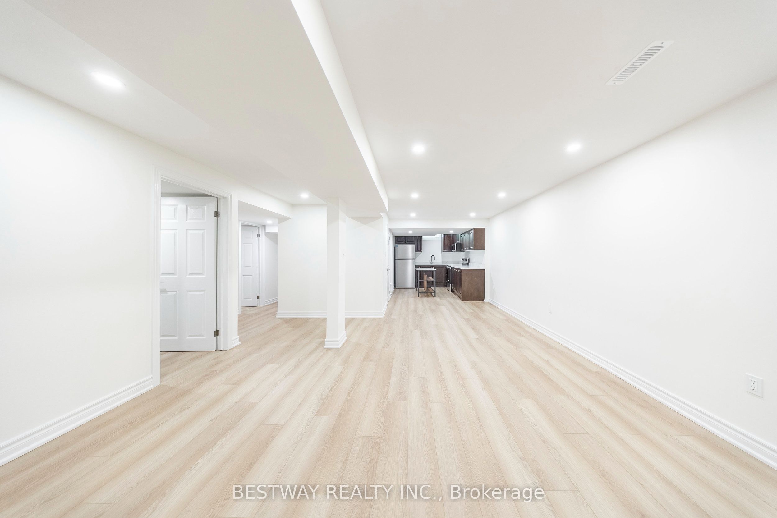 96 Kearney Drive Basement, Ajax, ON L1T 2V6 photo 2