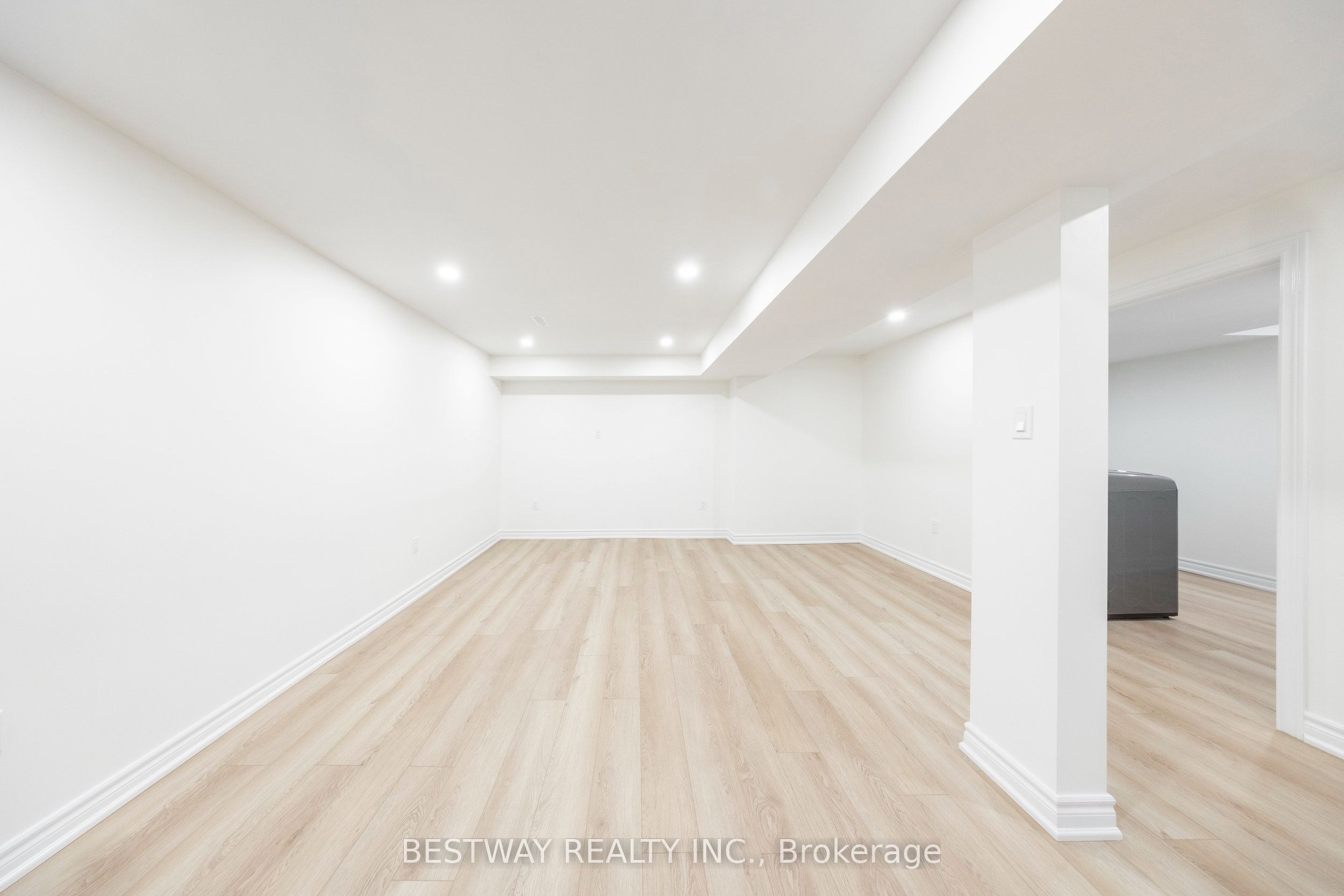 96 Kearney Drive Basement, Ajax, ON L1T 2V6 photo 4