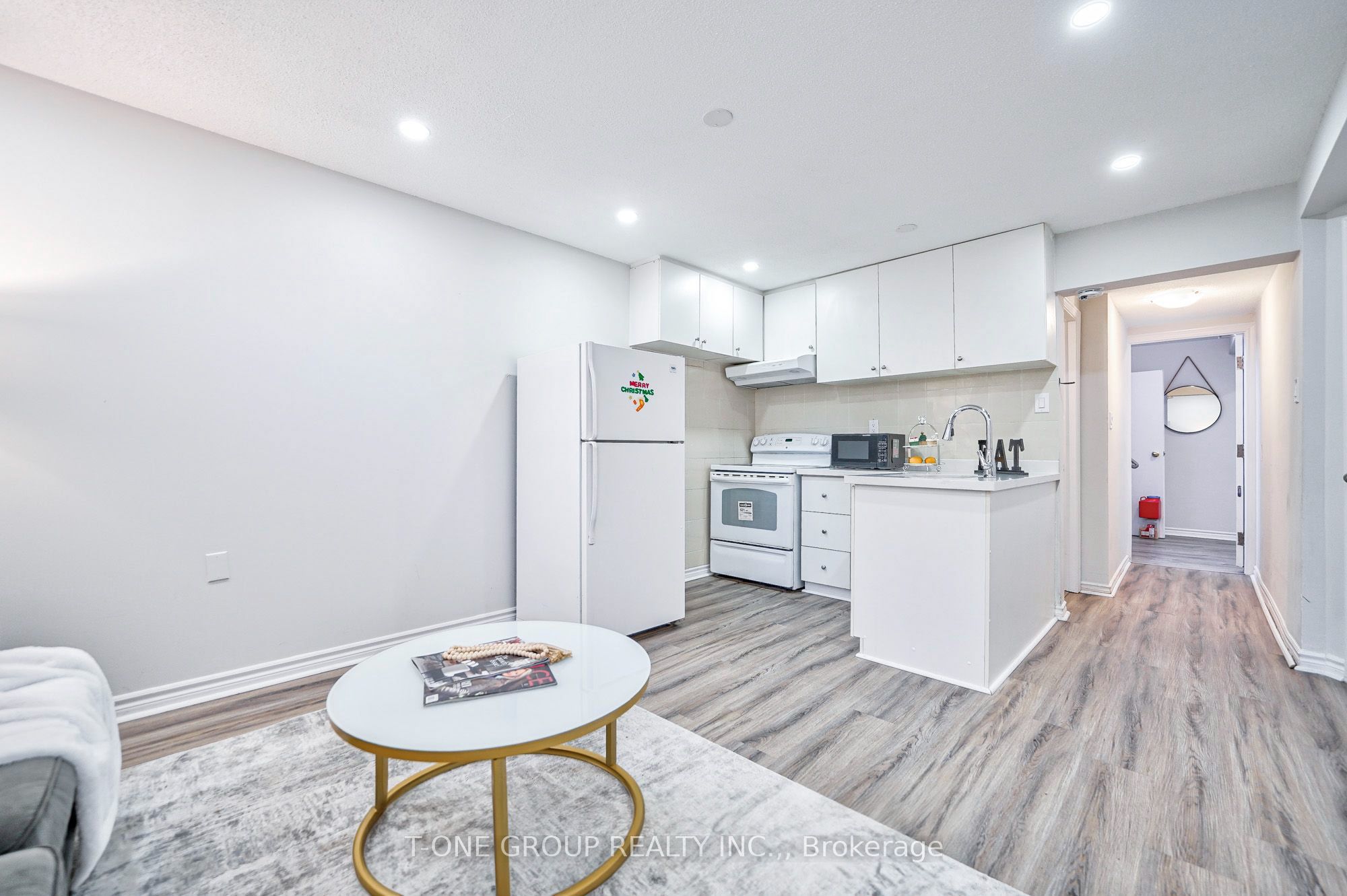 18 Castle Hill Drive, Toronto, ON M1T 2Y3