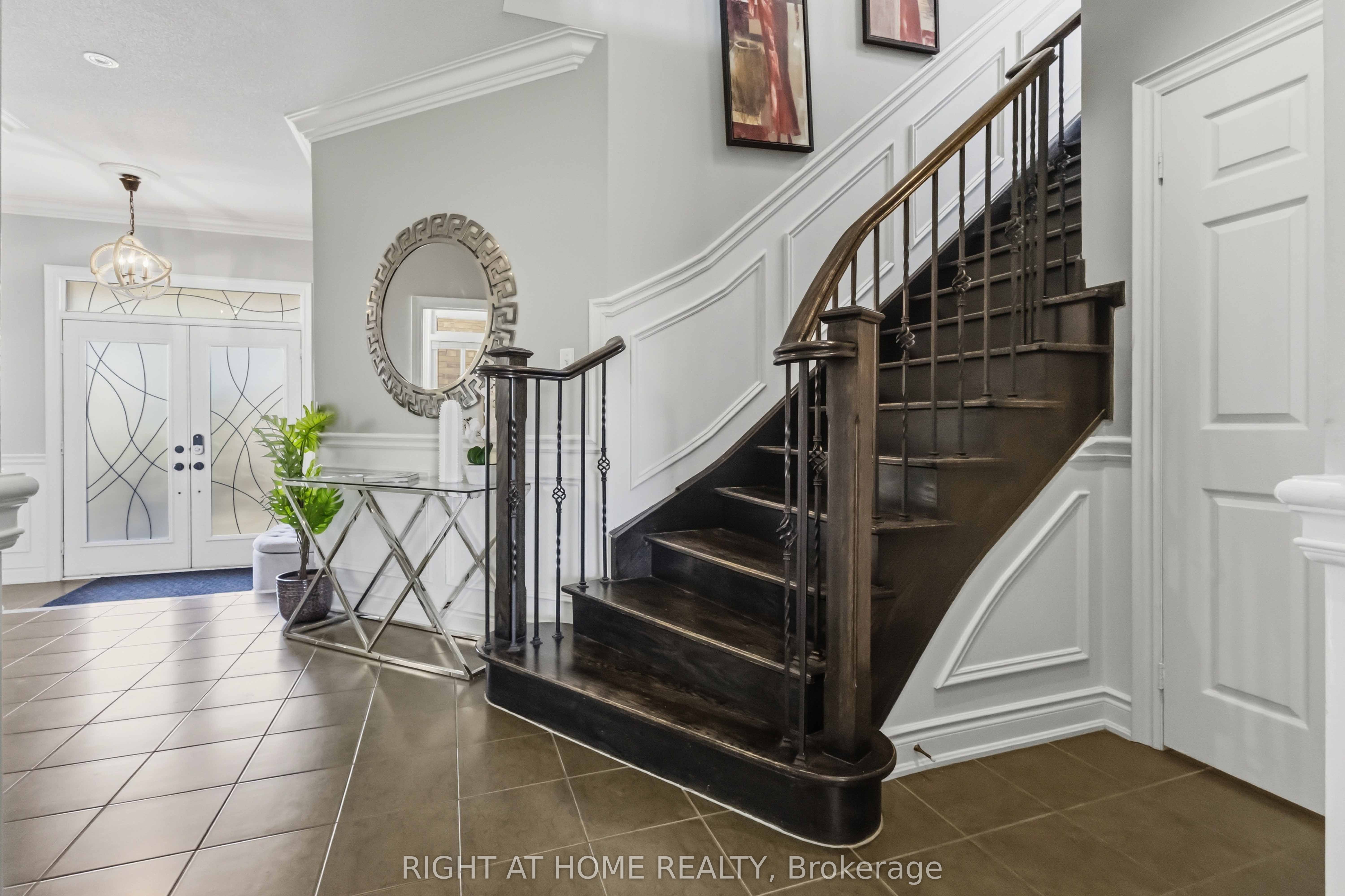 1649 Quail Run Drive Main, Oshawa, ON L1K 0L9 photo 5