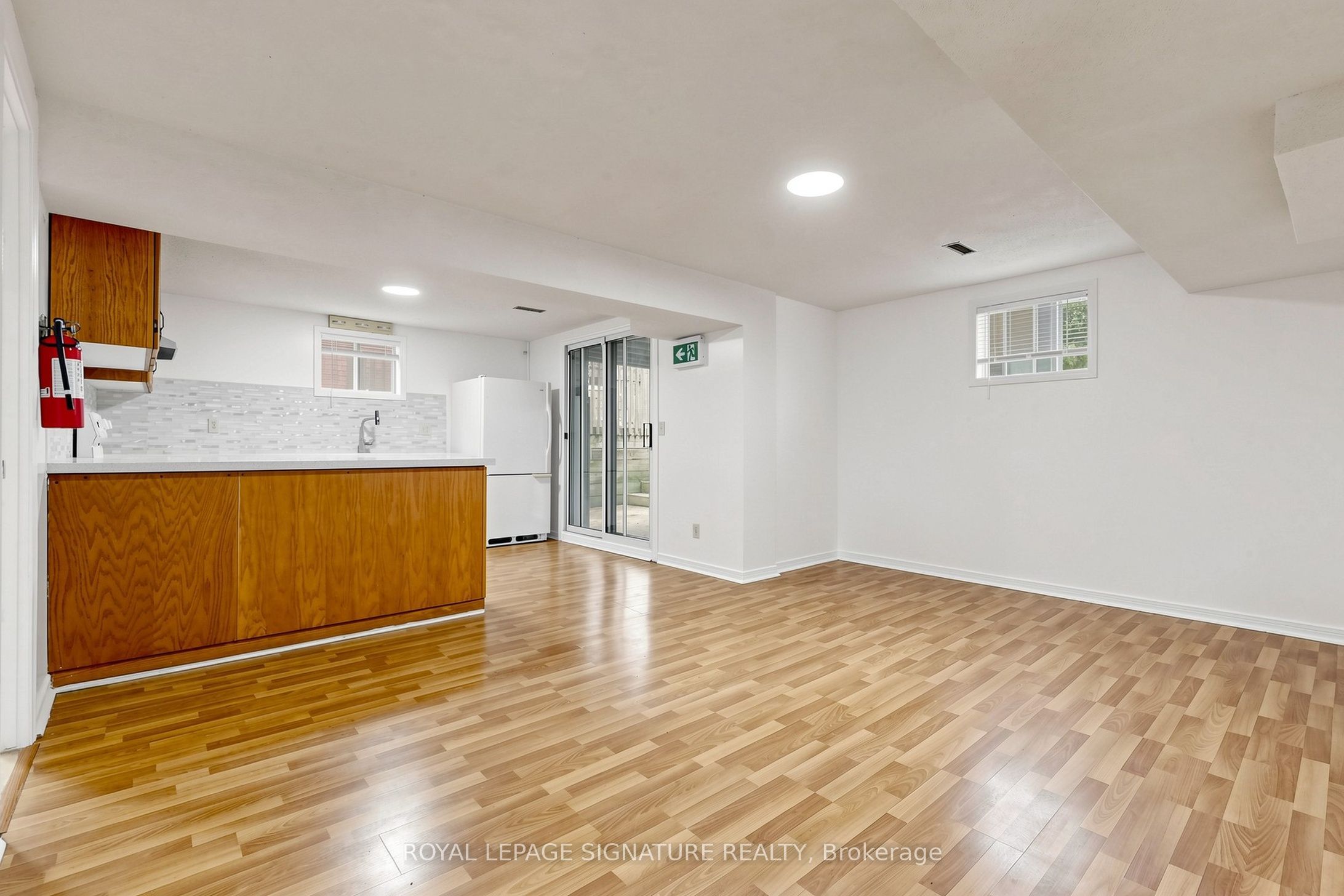 156 Centennial Road Basement, Toronto, ON M1C 1Z5 photo 3