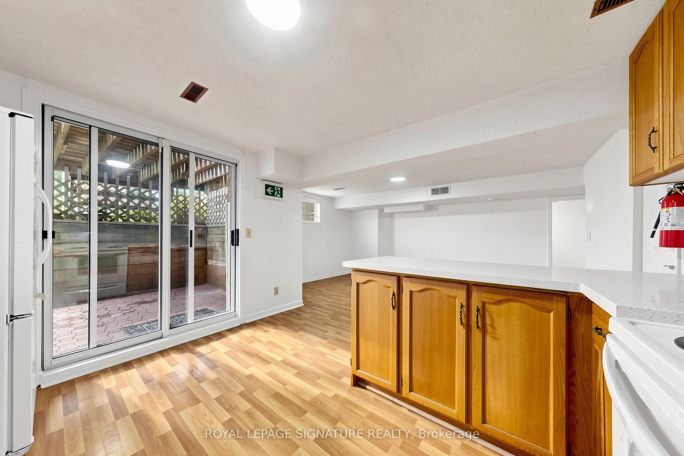 156 Centennial Road Basement, Toronto, ON M1C 1Z5 photo 5