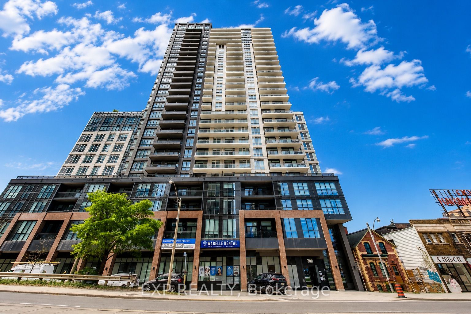286 Main Street 703, Toronto, ON M4C 0B3
