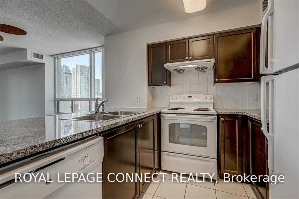 68 Grangeway Avenue 1103, Toronto, ON M1H 0A1 photo 2
