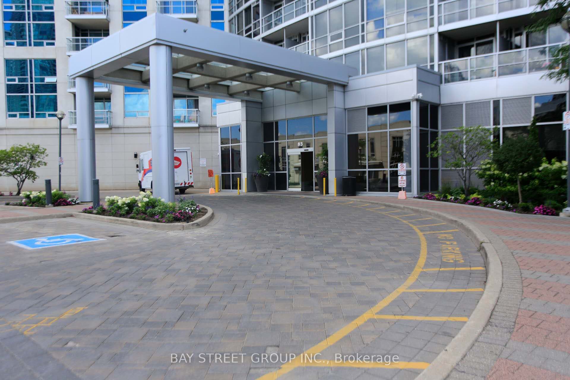 83 Borough Drive 1814, Toronto, ON M1P 5E4 photo 2