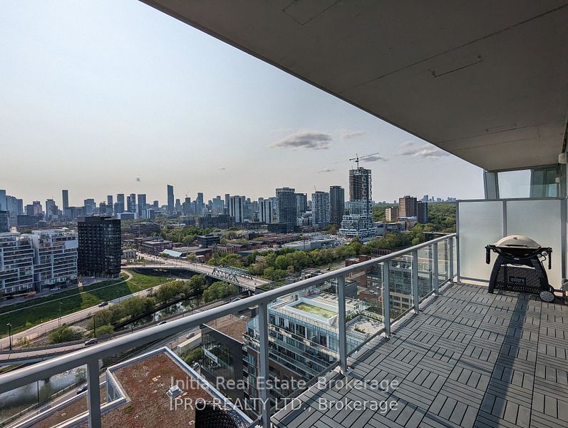15 Baseball Place 1907, Toronto, ON M4M 0E6 photo 4