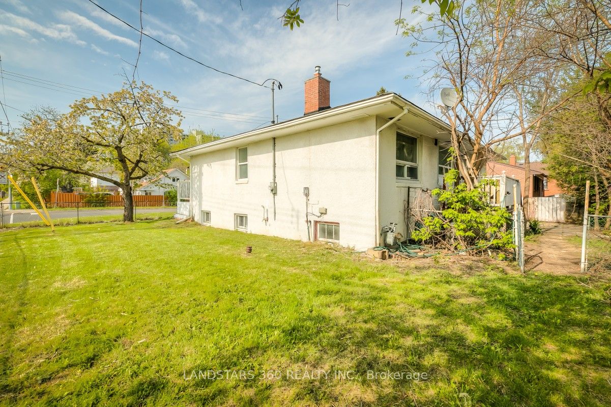 127 Galloway Road, Toronto, ON M1E 1W9 photo 5