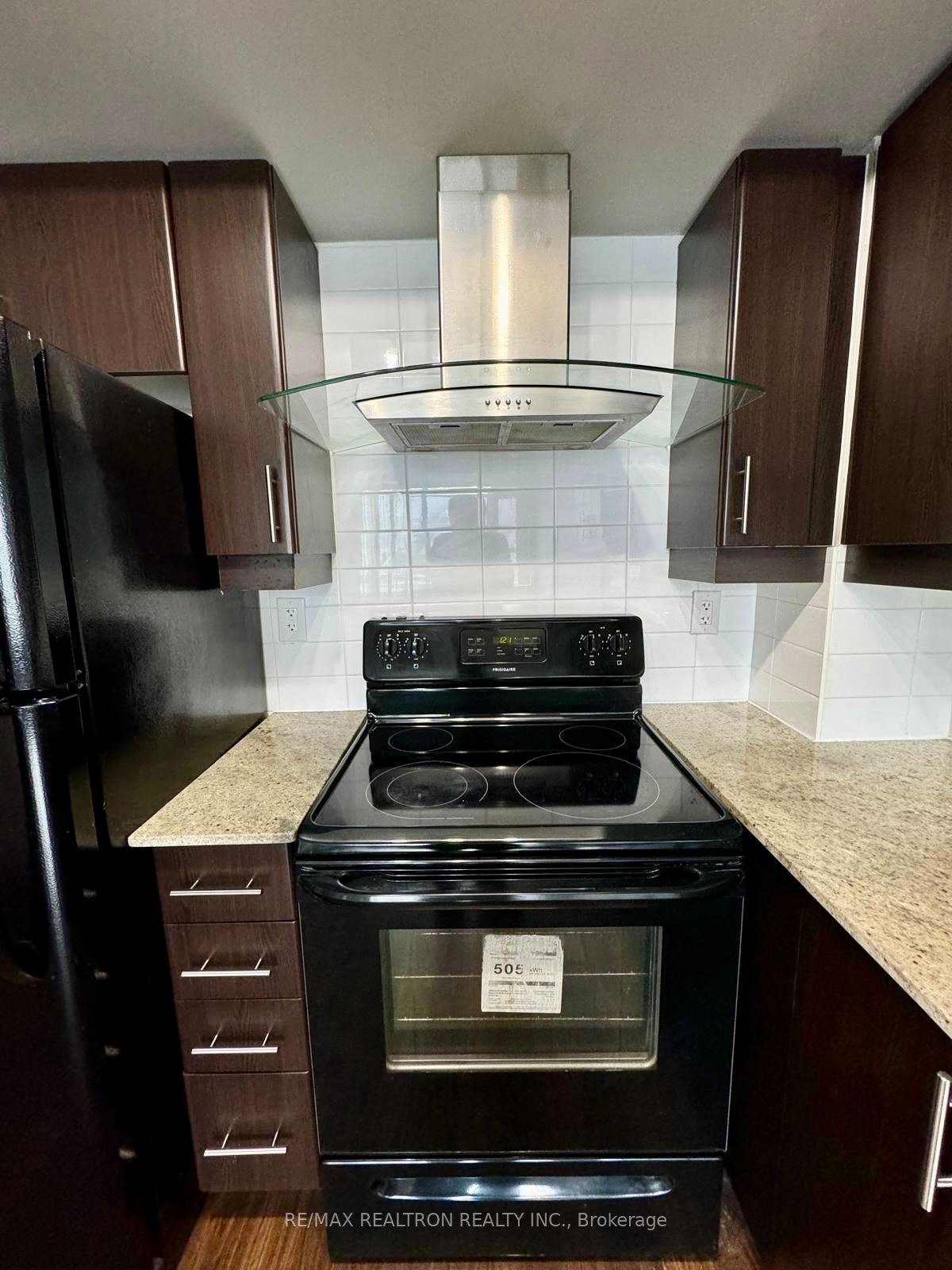 190 Borough Drive 1201, Toronto, ON M1P 0B6 photo 5