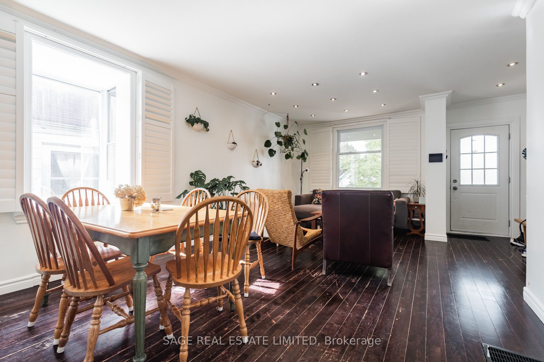 433 Woodfield Road, Toronto, ON M4L 2X4 photo 4