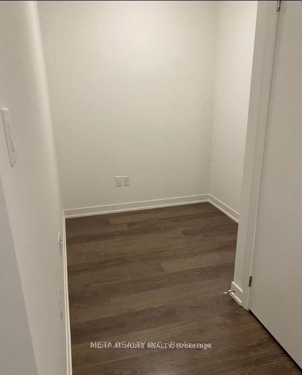 5131 Sheppard Avenue E 401, Toronto, ON M1B 0C9 photo 3