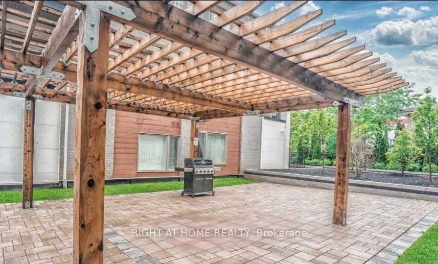 5131 Sheppard Avenue E 401, Toronto, ON M1B 0C9 photo 3