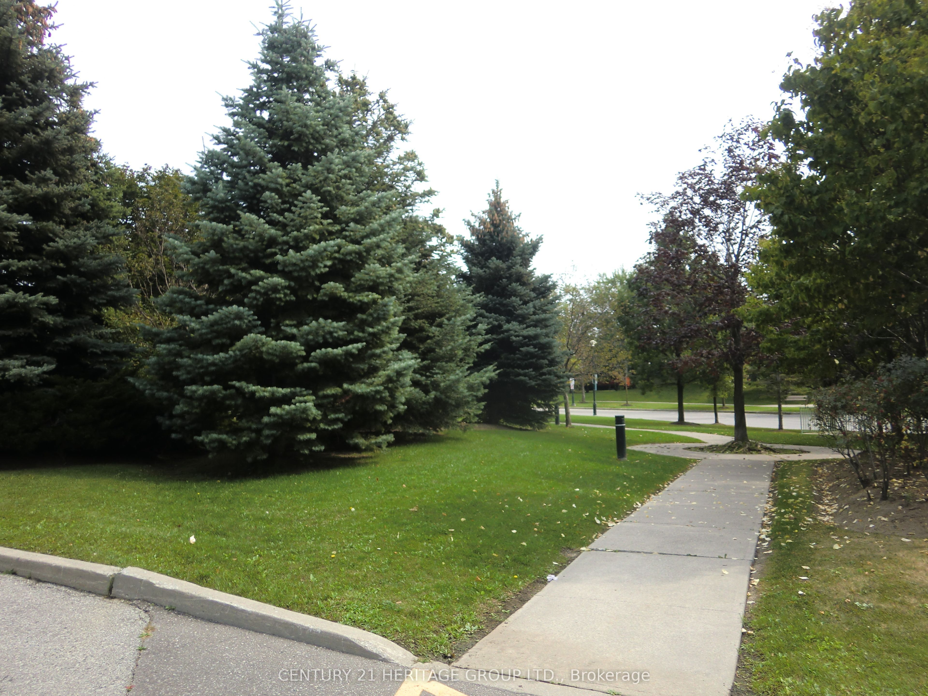 5039 Finch Avenue E 1203, Toronto, ON M1S 5L6 photo 2