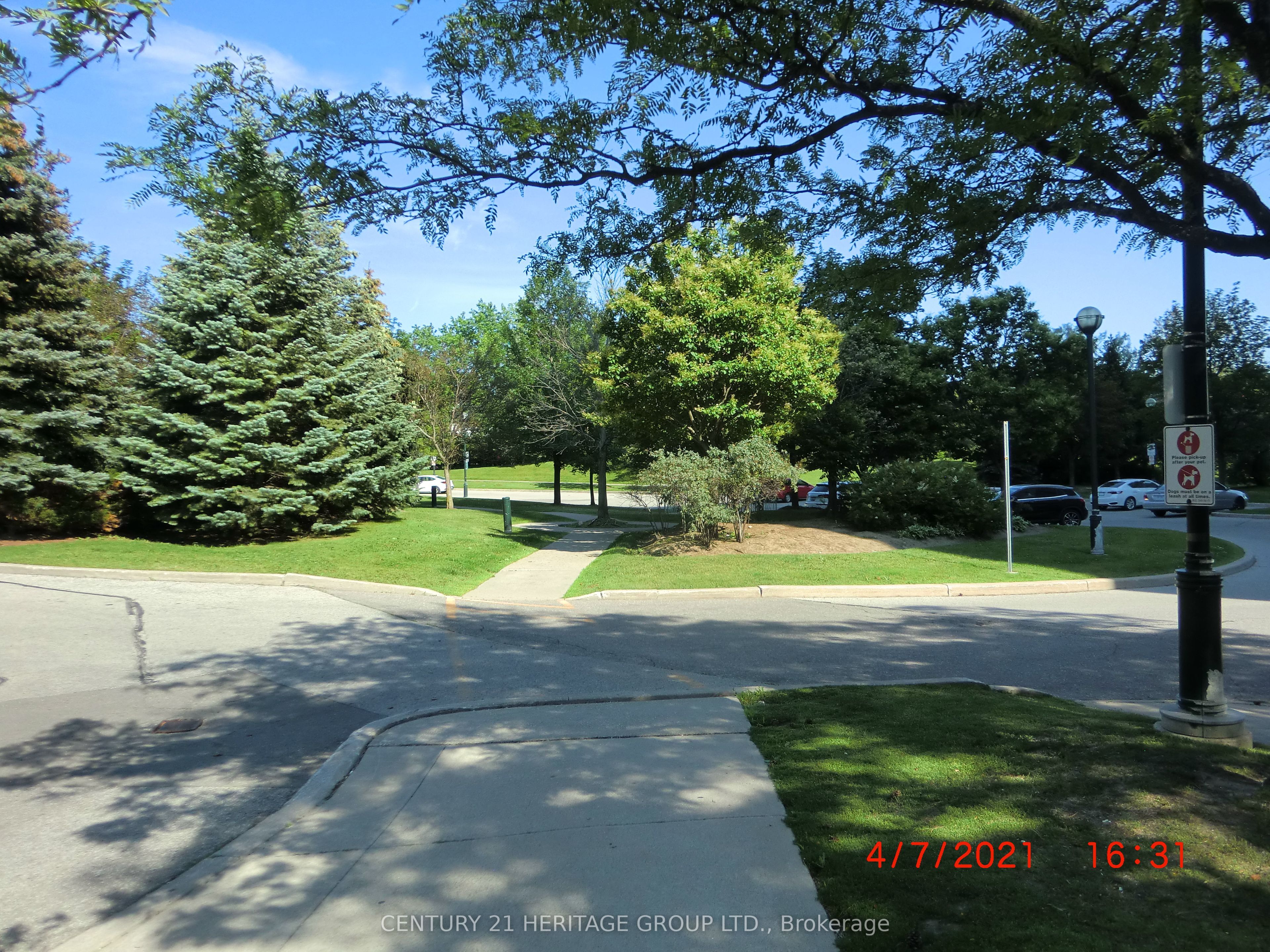 5039 Finch Avenue E 1203, Toronto, ON M1S 5L6 photo 4