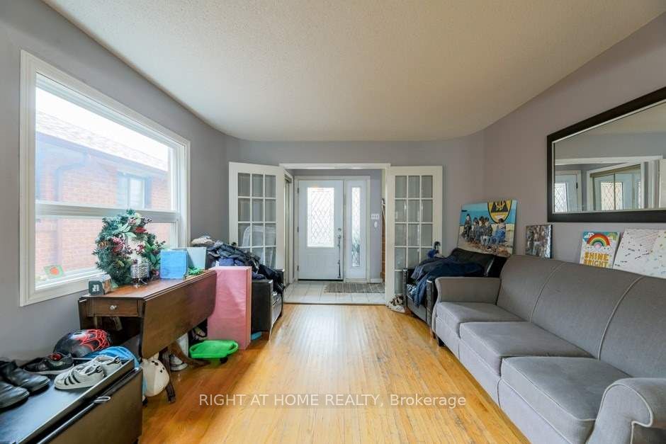 58 Park Street, Toronto, ON M1N 2N7 photo 4