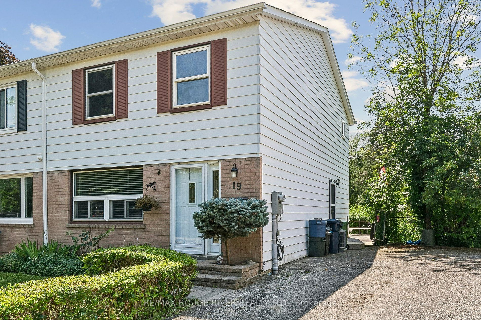 19 TINBURY Place, Toronto, ON M1B 1J7 photo 3