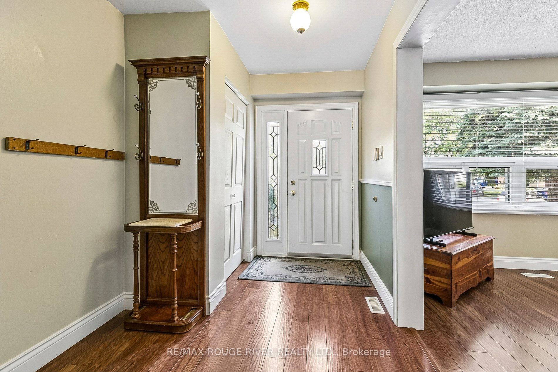 19 TINBURY Place, Toronto, ON M1B 1J7 photo 4