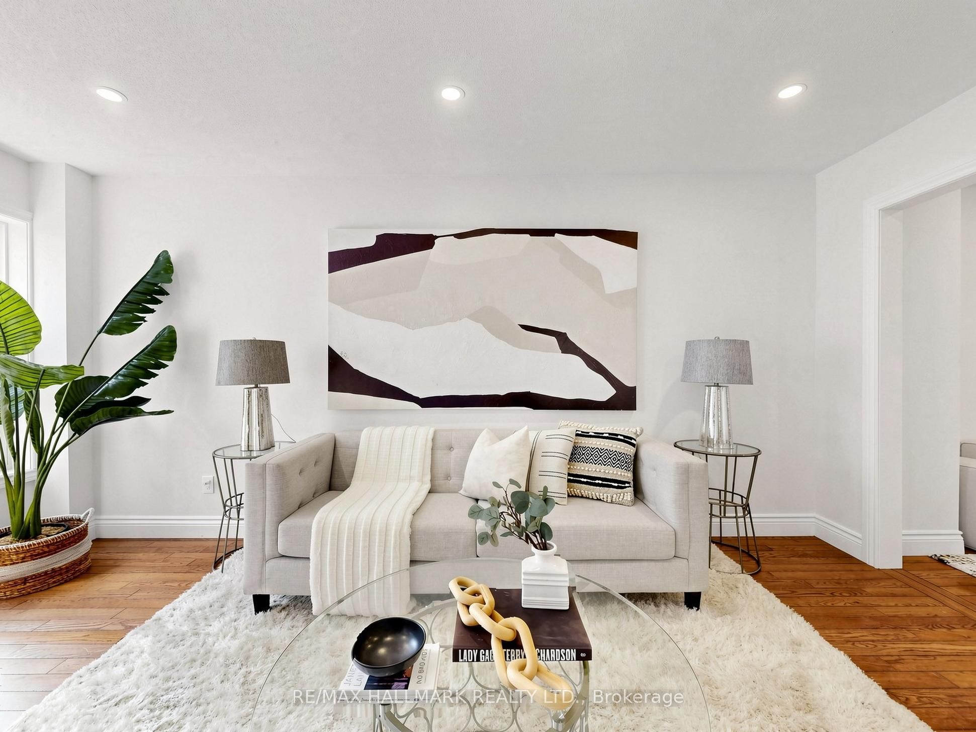 18 Howes Street, Ajax, ON L1T 3V5 photo 4